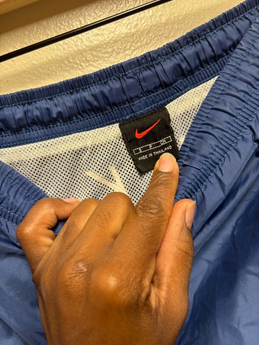 VTG Nike swim trunks small men's nylon lined - Picture 3 of 6